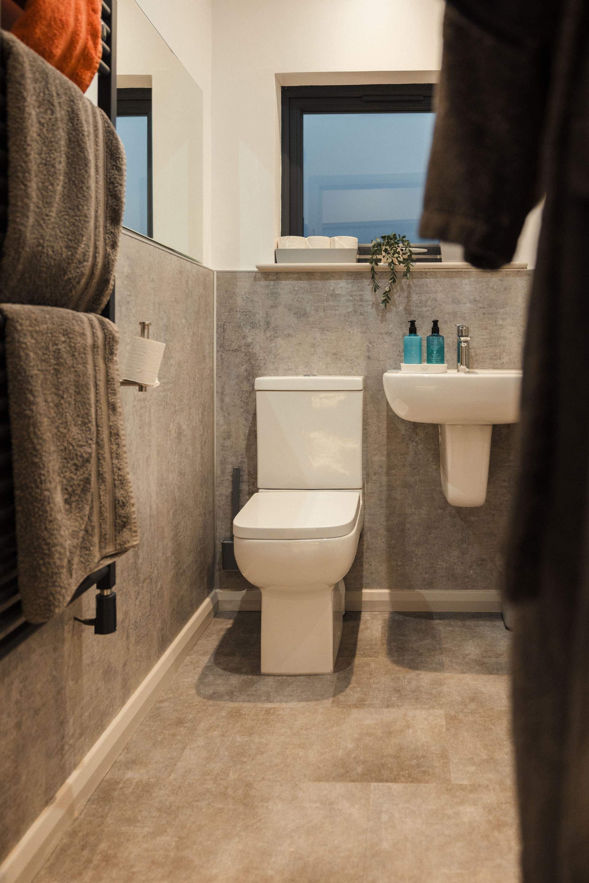 Enjoy local products and heated towels. 