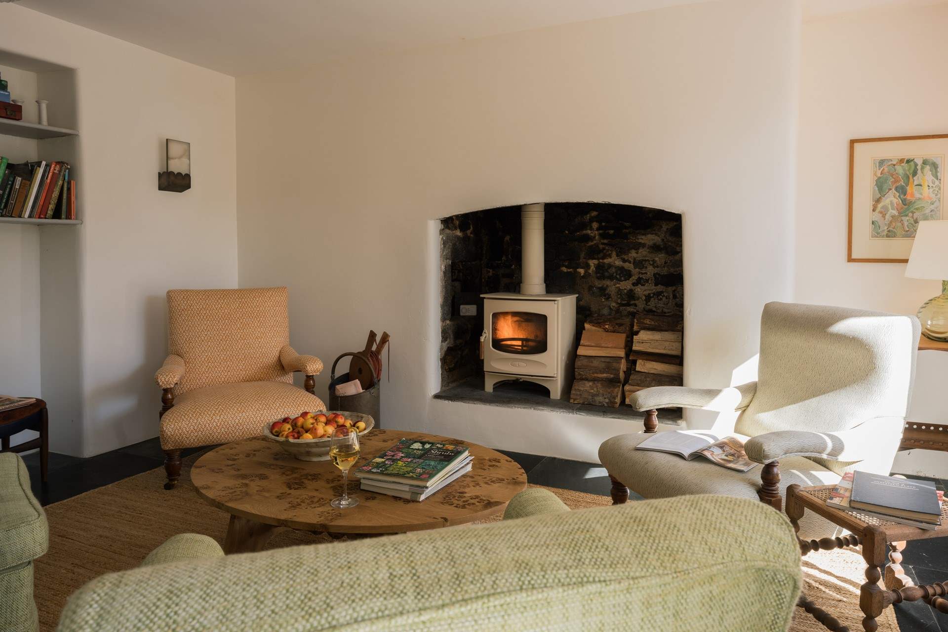 The warmest of welcomes awaits your arrival.