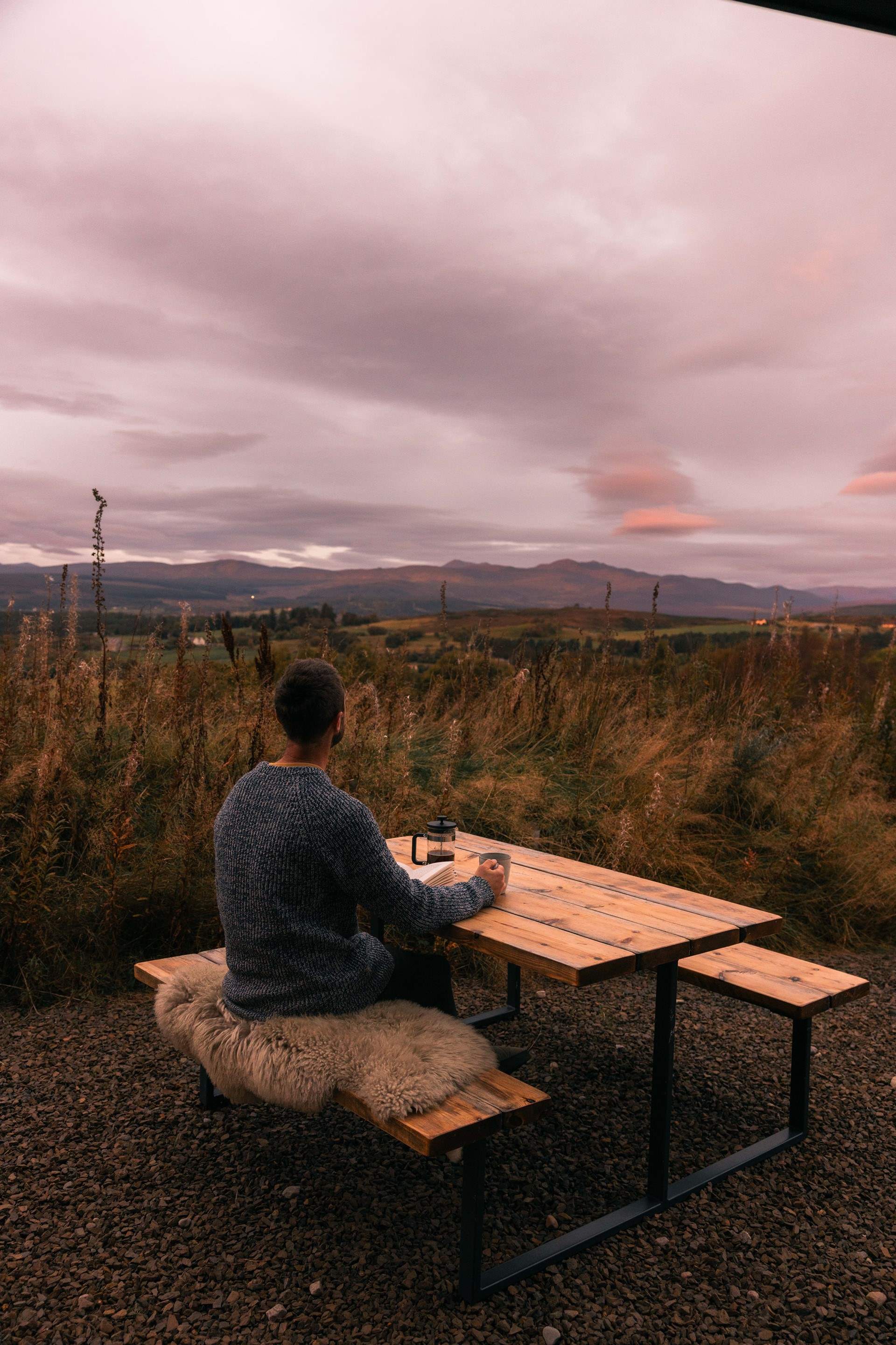 Perfect for alfresco moments under open skies.