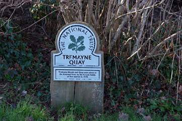 If you enjoy walking, then Tremayne Quay is definitely worth a visit.