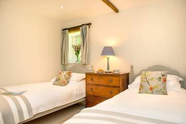 One of the twin bed rooms.