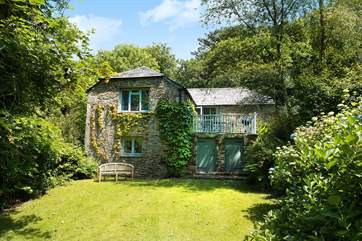 Lovely Trewane Mill.