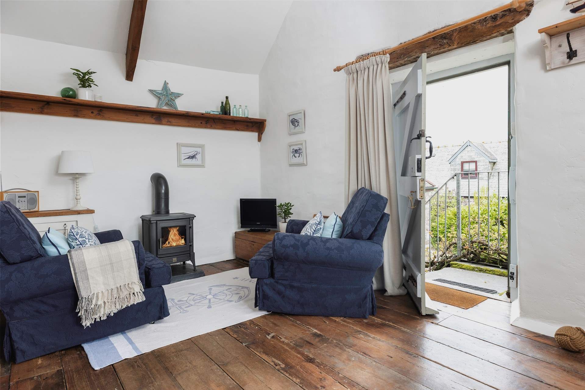 A lovely sitting-room! 