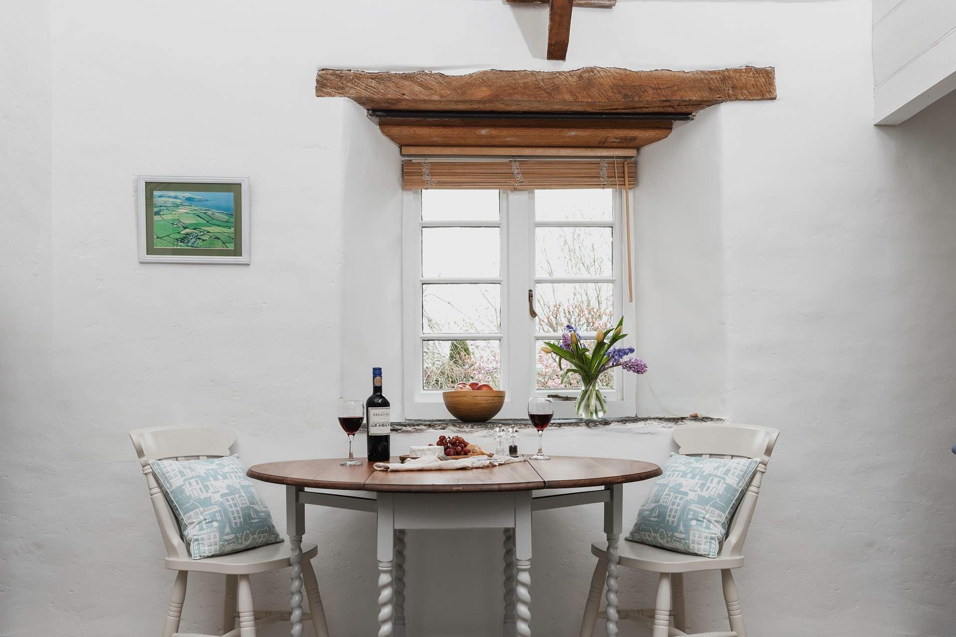 What a lovely spot to enjoy a spot of home cooking.