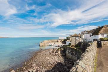 The Loft is the last cottage on the right of the picture sitting right on the harbours edge.