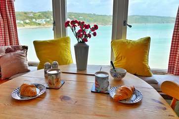 Enjoy breakfast with a view.