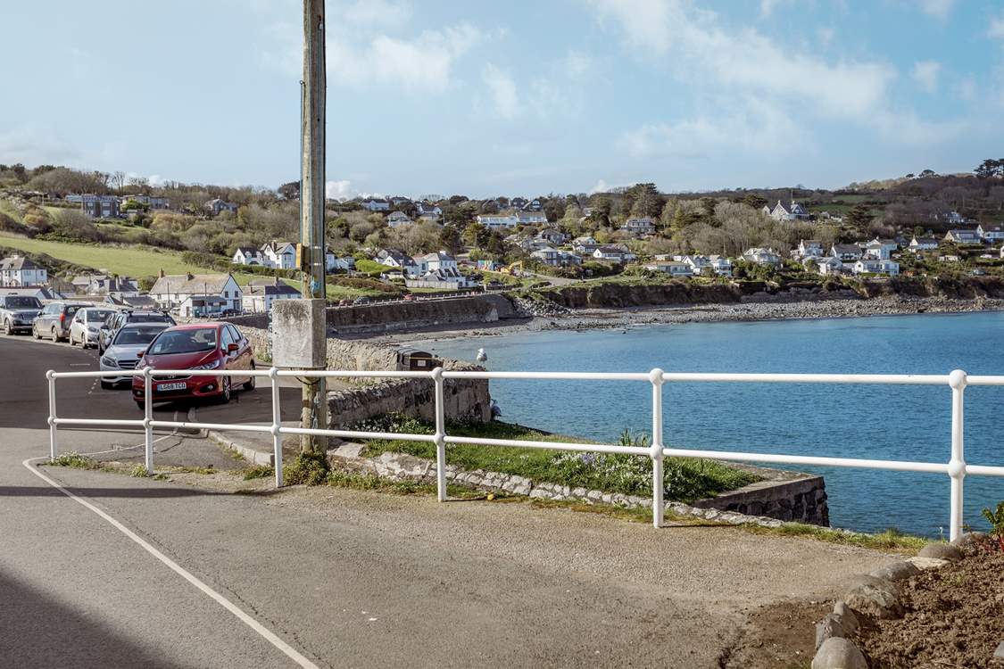 The Loft has a parking-area to the right of the cottage, suitable for a medium-sized car.