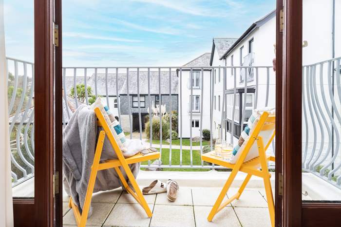 La Miette is a 2 bedroom apartment near the beach in Falmouth, South Cornwall.