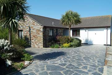 The approach to Bossiney View.