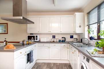 Cook up your holiday treats in Bossiney View's kitchen.