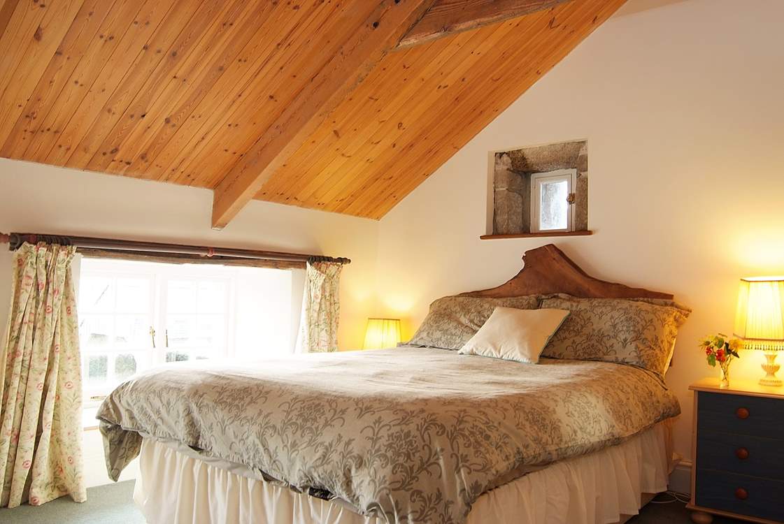 Bedroom 3 (first floor) has a king-size double bed and an en suite shower-room.