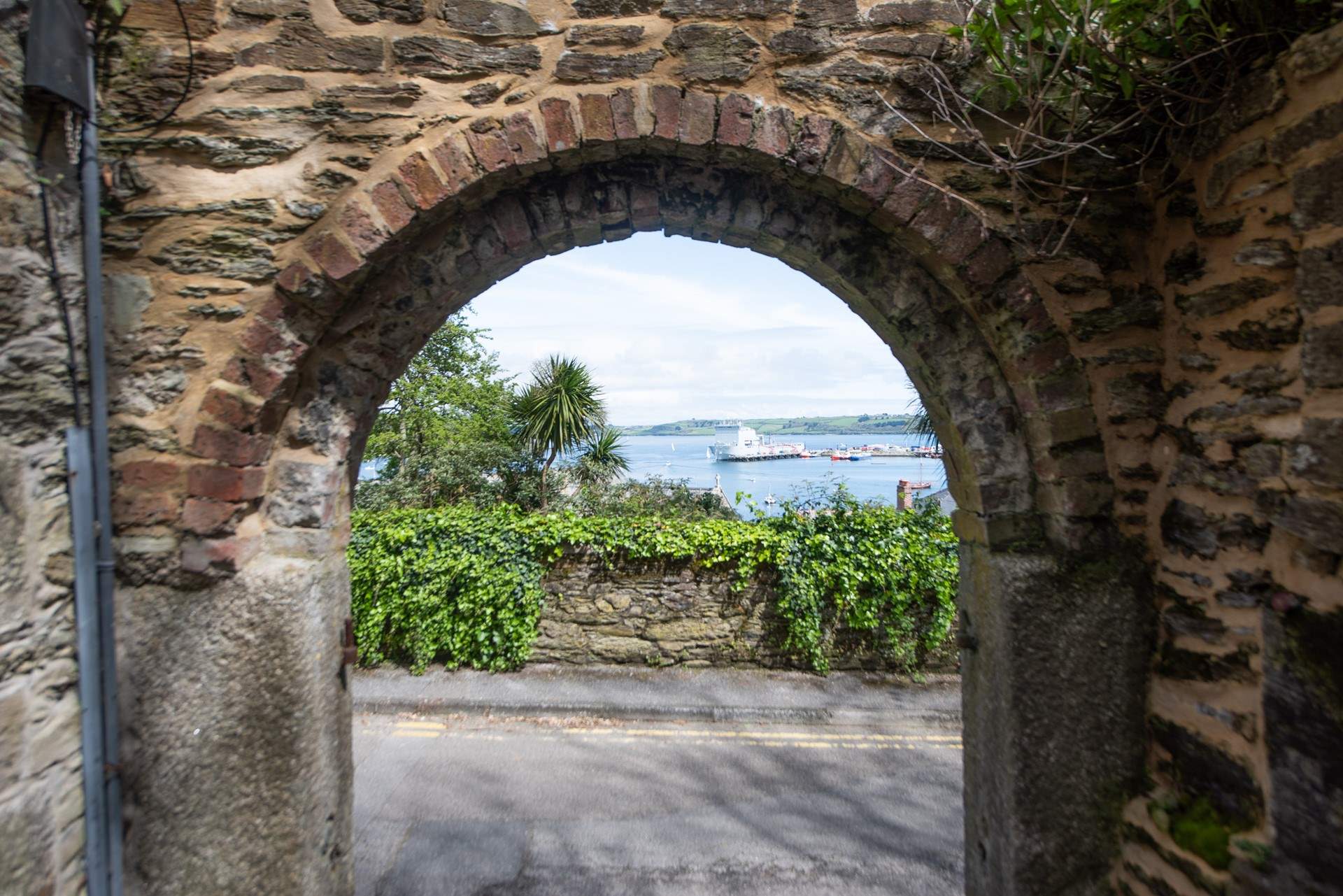The harbourside is a short stroll away.