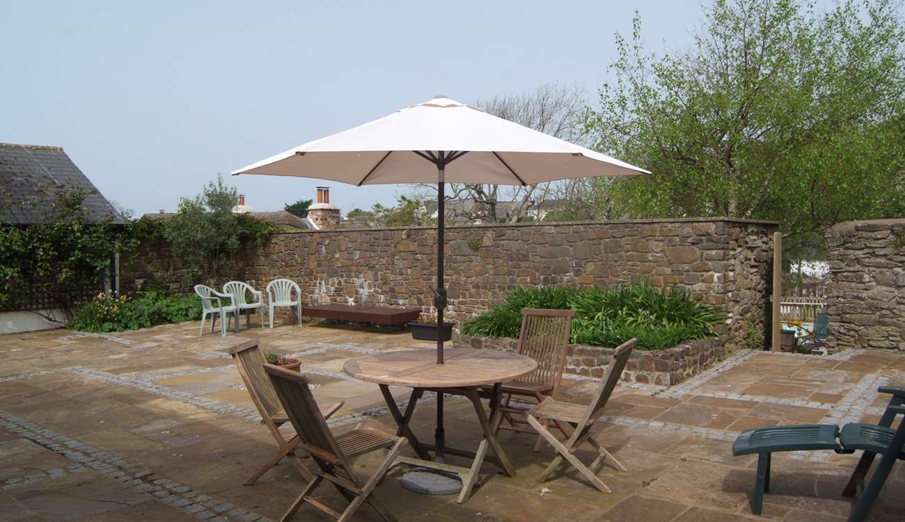 This is the huge, fully enclosed terrace for guests' sole use. Gates from the private parking space lead straight into the courtyard so unpacking is easy.