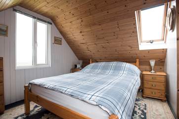 The double bedroom.