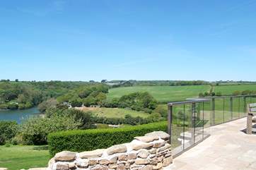 The terrace is the perfect sunny spot from which to admire the breathtaking vista before you.
