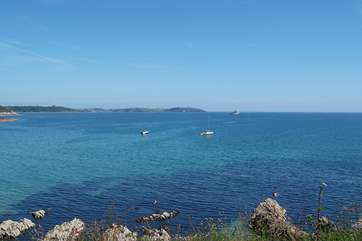 Looking across to the Roseland peninsula from the coastal footpath at Maenporth.