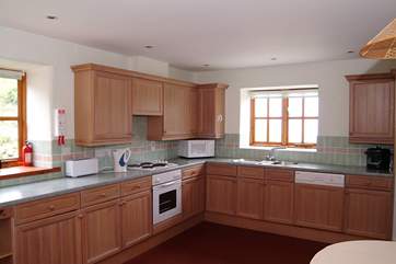 The spacious kitchen.