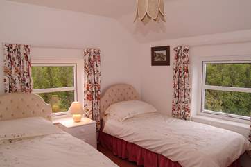 Bedroom 4, the twin bedroom.