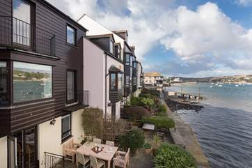Mulberry Quay is right on the water with superb views from most rooms.