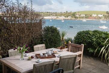 What a great place for breakfast!