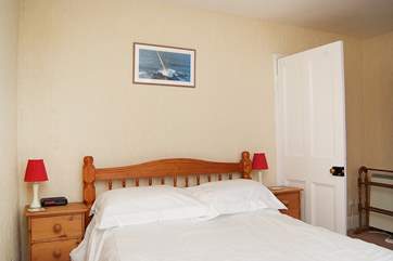 The double bedroom.