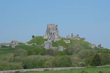 The fantastic National Trust Corfe Castle is very nearby.