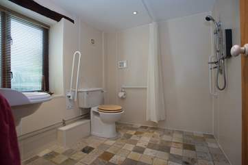 The wet-room en suite to Bedroom 1.