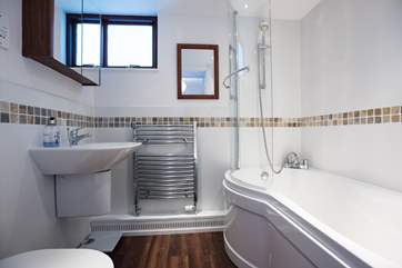 The en suite bathroom to Bedroom 1.