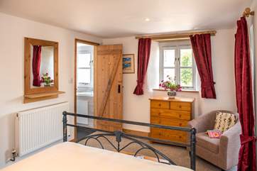 The master bedroom has an en suite shower room.