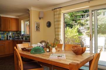 The kitchen/dining-room.
