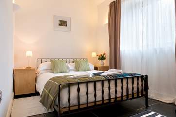 The double bedroom.