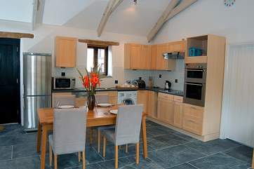 The kitchen is very well-equipped.