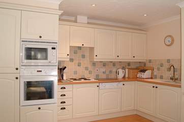 The kitchen is very well-equipped for your culinary needs.