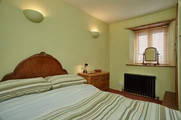 The double bedroom.