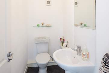 The cloakroom on the first floor.