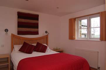 The double bedroom (bedroom 2) has an en suite bathroom.