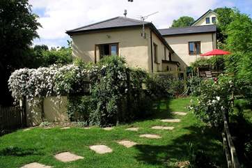 Larkworthy Cottage sits within its own grounds.