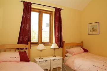Bedroom 2, can also me made up into a twin room.