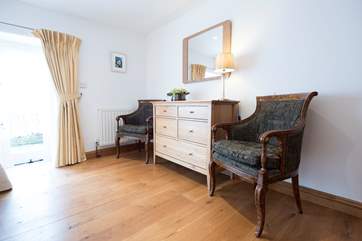 Lovely furniture in the bedroom.