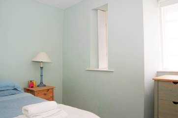 Bedroom 3 has a 3' single bed.