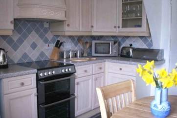 A view of the kitchen.