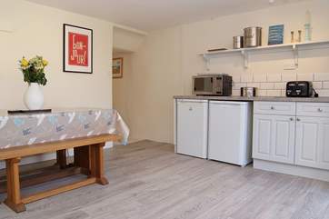 Just see how spacious the kitchen is!