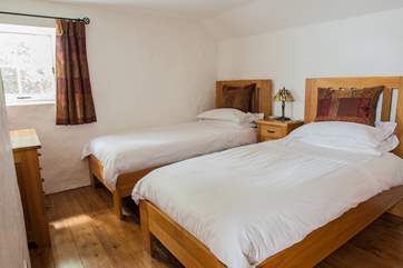 The first floor twin bedroom.