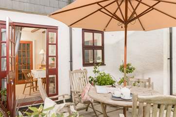 The terrace outside the dining-room.