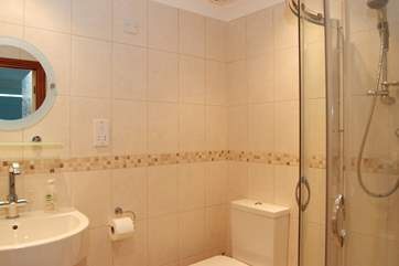 Bedroom 2 has an en suite shower-room.