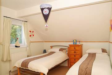 The twin bedroom (Bedroom 1).