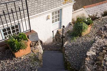 Please take care on the steep garden steps.