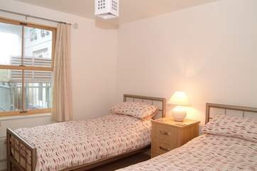The pretty twin bedroom (Bedroom 2).