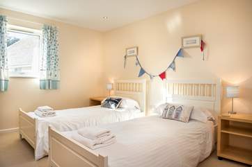 The pretty twin bedroom