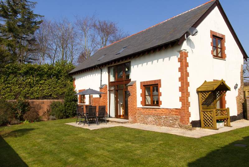 Sandy Cross Barn, Holiday Cottage Description Classic Cottages